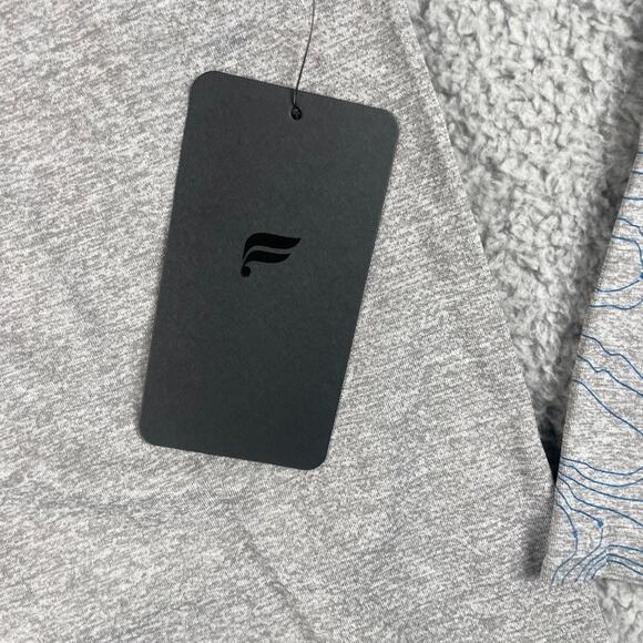 Fabletics Men's X-Small Gray Nylon Polyester The Training Day Long Sleeve Tee - Picture 2 of 10